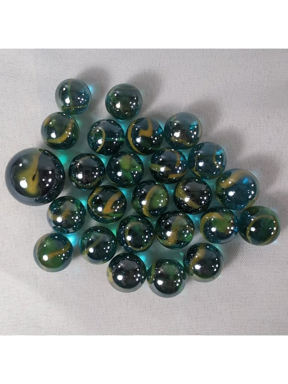 25 Sea Turtle Marbles Lot 24 Players Shooter 16mm 5/8 25mm 1" Swirl Blue Yellow